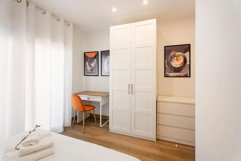 Ok Home. Guernica y Luno Apartment